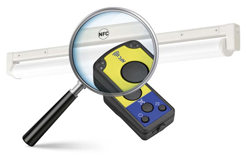 Variably adjustable luminous flux via NFC programming