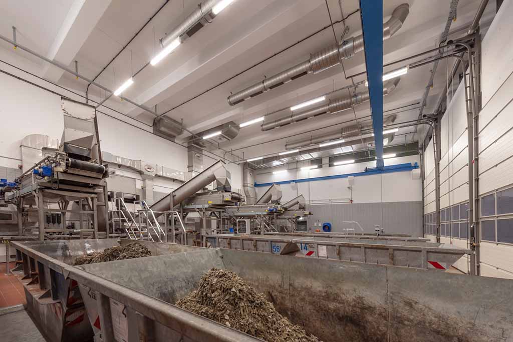 Système de capteurs XARA® dans une station d'épuration : la pièce est éclairée