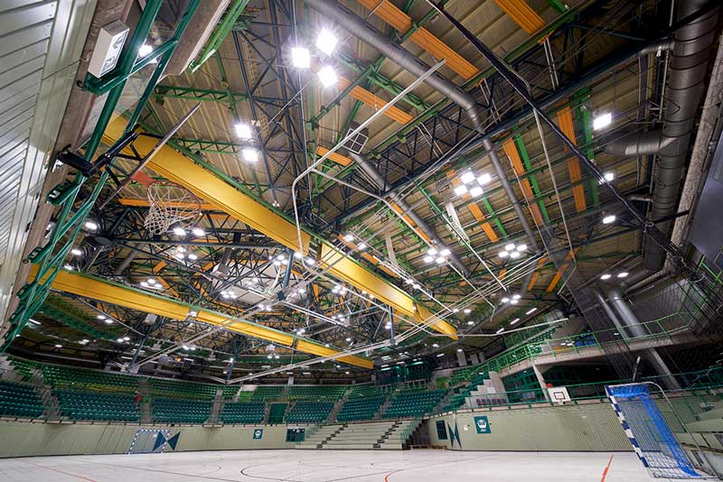 LED-Beleuchtung in der Sporthalle