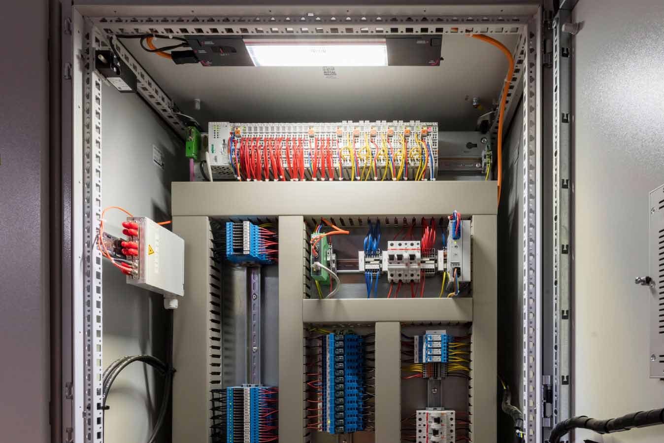 Armoire électrique (fournie par NORKA Automation)