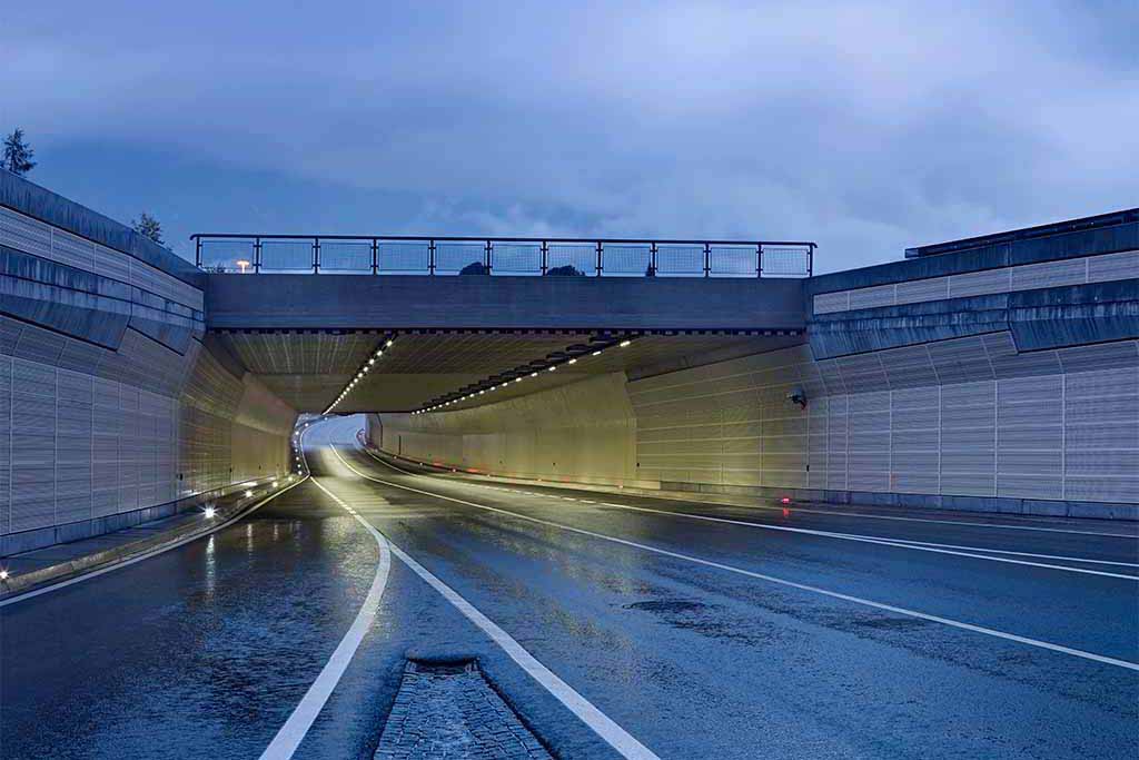 Système de commande pour tunnels